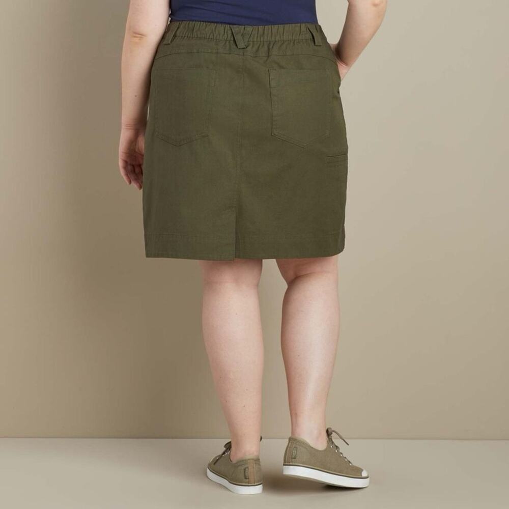 Duluth Trading Co Forest Green Skort - Picture 2 of 7
